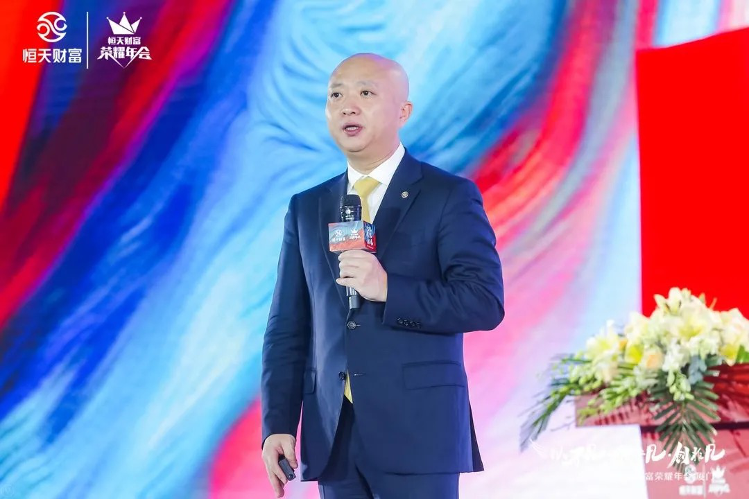 �Բ�������ƽ�������Ƿ� ��2021����Ƹ���ҫ���ʢ��ٰ��ͼ(2)